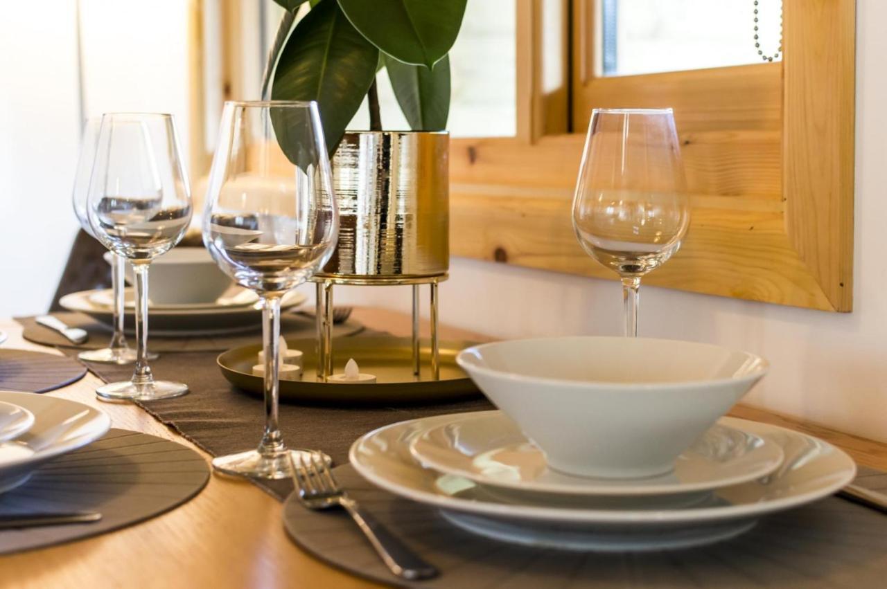Fern Lodge - 2 Bedroom Log Cabin - Saint Florence - Tenby Dış mekan fotoğraf